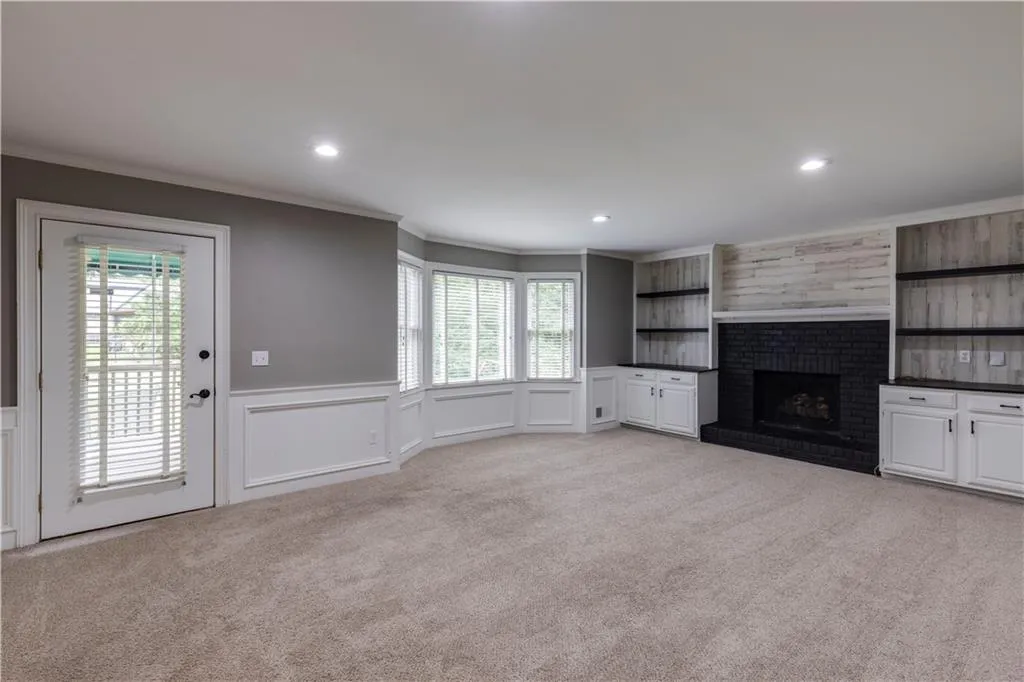 7110 Northgreen Drive, Atlanta, Georgia 30328, 4 Bedrooms Bedrooms, ,2 BathroomsBathrooms,Residential,Sold,7110 Northgreen Drive,7436713