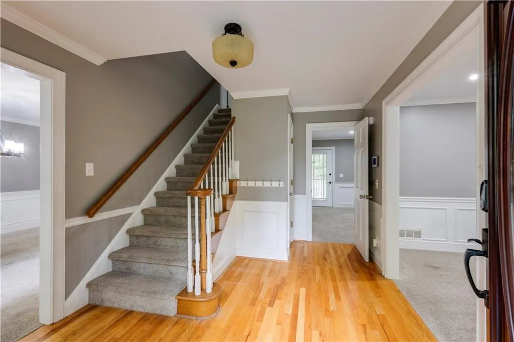 7110 Northgreen Drive, Atlanta, Georgia 30328, 4 Bedrooms Bedrooms, ,2 BathroomsBathrooms,Residential,Sold,7110 Northgreen Drive,7436713