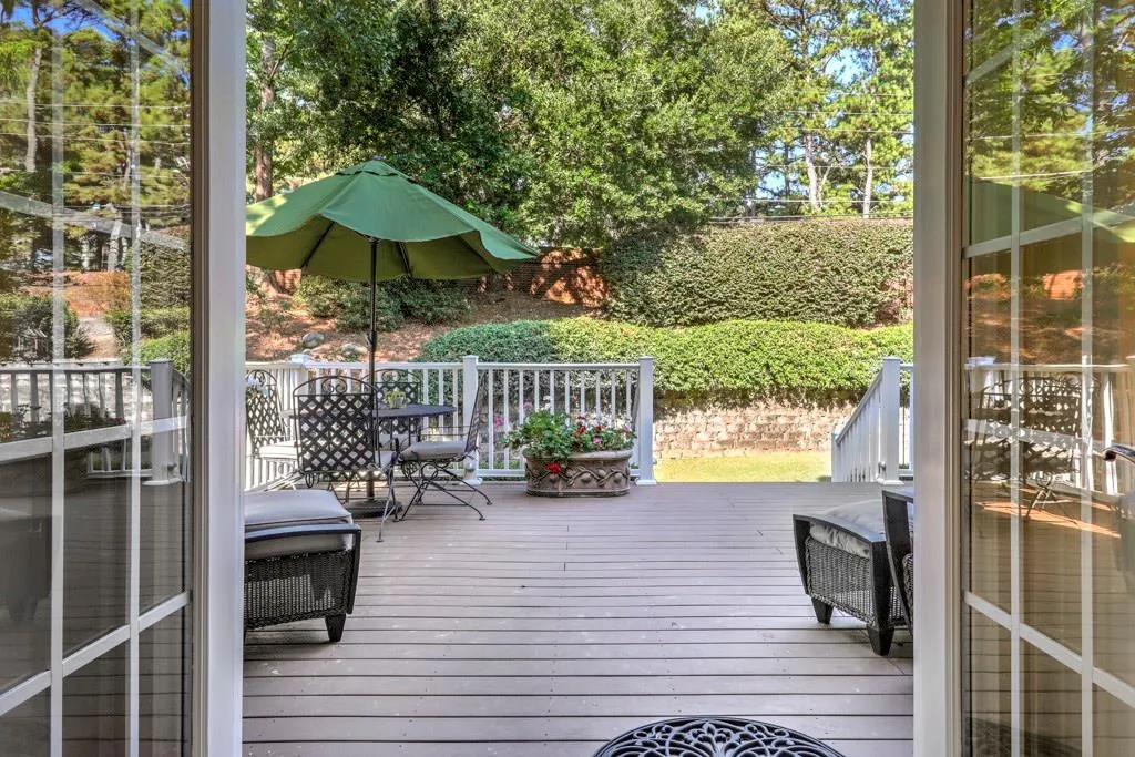 130 Chelveston Place, Sandy Springs, Georgia 30350, 5 Bedrooms Bedrooms, ,3 BathroomsBathrooms,Residential,Sold,130 Chelveston Place,6079963