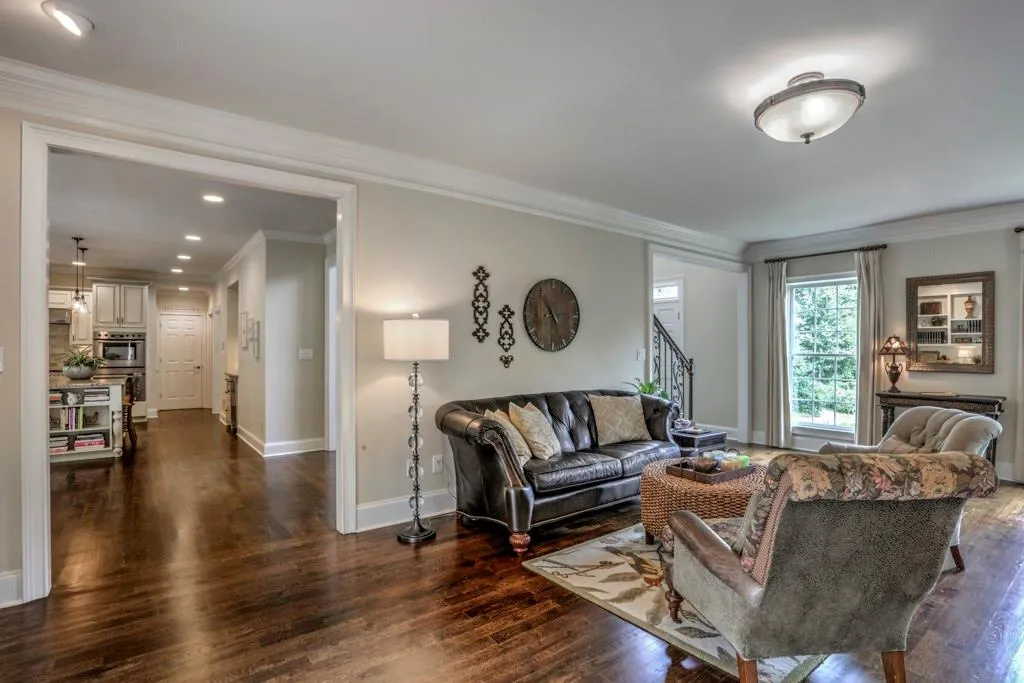 130 Chelveston Place, Sandy Springs, Georgia 30350, 5 Bedrooms Bedrooms, ,3 BathroomsBathrooms,Residential,Sold,130 Chelveston Place,6079963