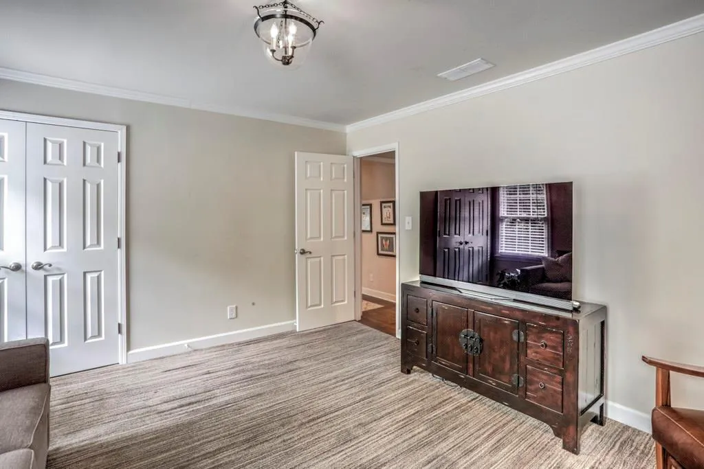 130 Chelveston Place, Sandy Springs, Georgia 30350, 5 Bedrooms Bedrooms, ,3 BathroomsBathrooms,Residential,Sold,130 Chelveston Place,6079963