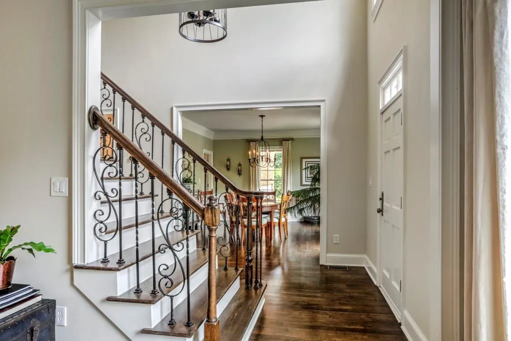 130 Chelveston Place, Sandy Springs, Georgia 30350, 5 Bedrooms Bedrooms, ,3 BathroomsBathrooms,Residential,Sold,130 Chelveston Place,6079963