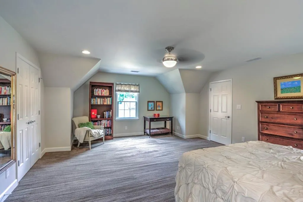 130 Chelveston Place, Sandy Springs, Georgia 30350, 5 Bedrooms Bedrooms, ,3 BathroomsBathrooms,Residential,Sold,130 Chelveston Place,6079963