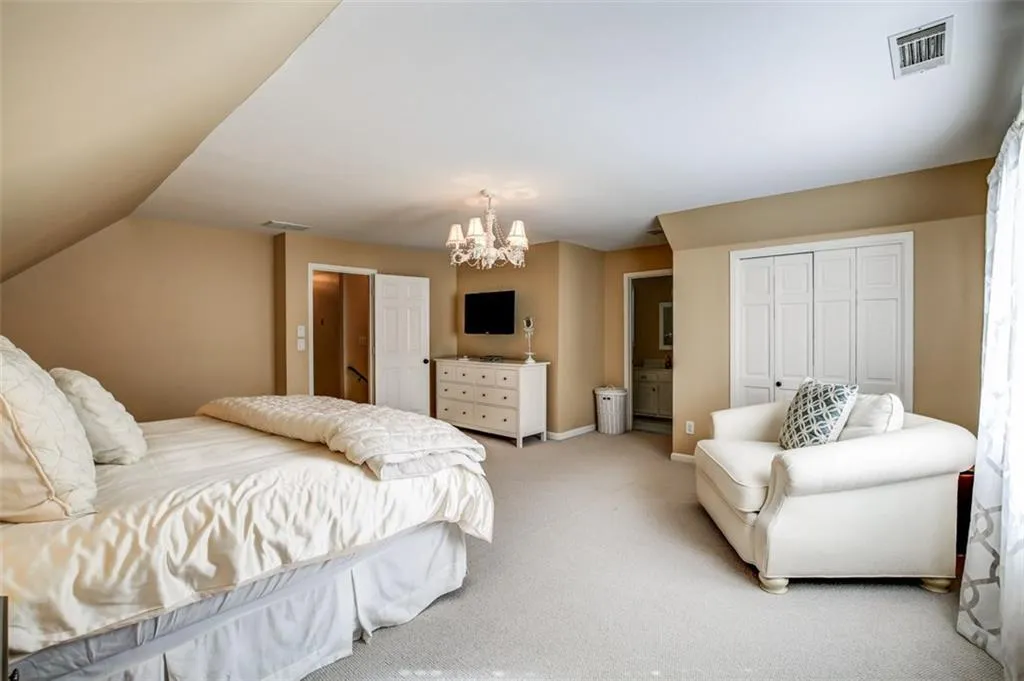 7415 Brandonshire Road, Sandy Springs, Georgia 30350, 4 Bedrooms Bedrooms, ,4 BathroomsBathrooms,Residential,Sold,7415 Brandonshire Road,5800777
