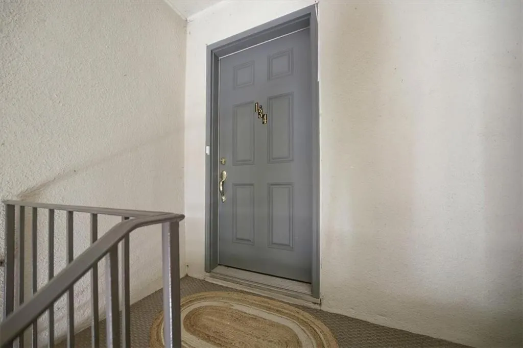 134 Elysian Way Nw, Atlanta, Georgia 30327, 2 Bedrooms Bedrooms, 0 ,2 BathroomsBathrooms,Residential,For Sale,134 Elysian Way Nw,7762384