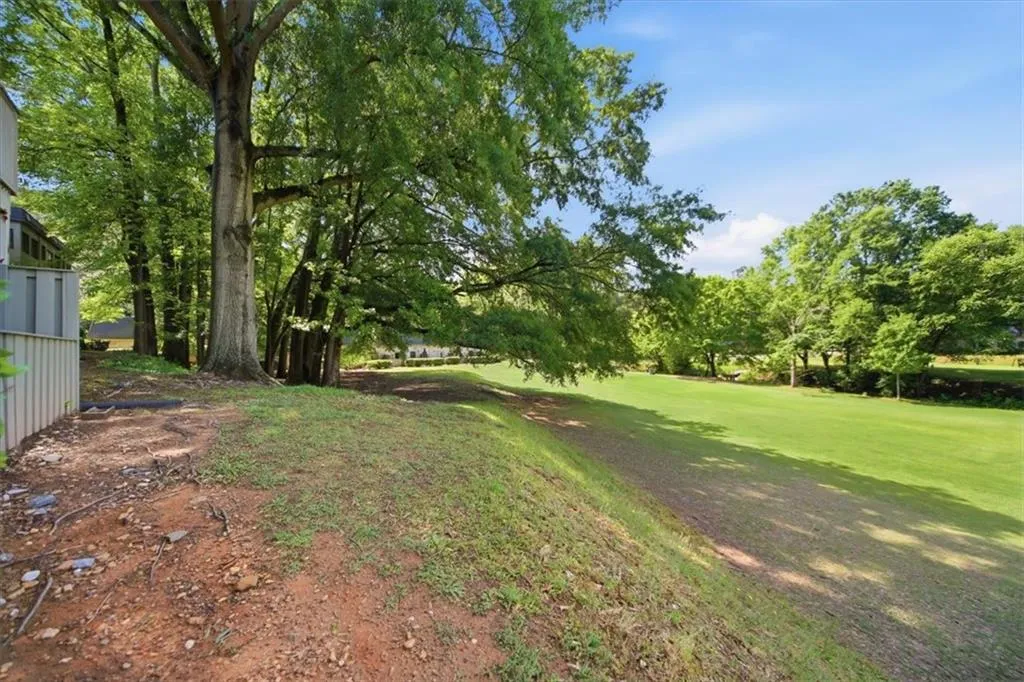 134 Elysian Way Nw, Atlanta, Georgia 30327, 2 Bedrooms Bedrooms, 0 ,2 BathroomsBathrooms,Residential,For Sale,134 Elysian Way Nw,7762384