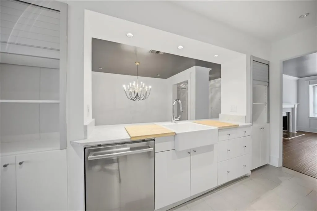 134 Elysian Way Nw, Atlanta, Georgia 30327, 2 Bedrooms Bedrooms, 0 ,2 BathroomsBathrooms,Residential,For Sale,134 Elysian Way Nw,7762384