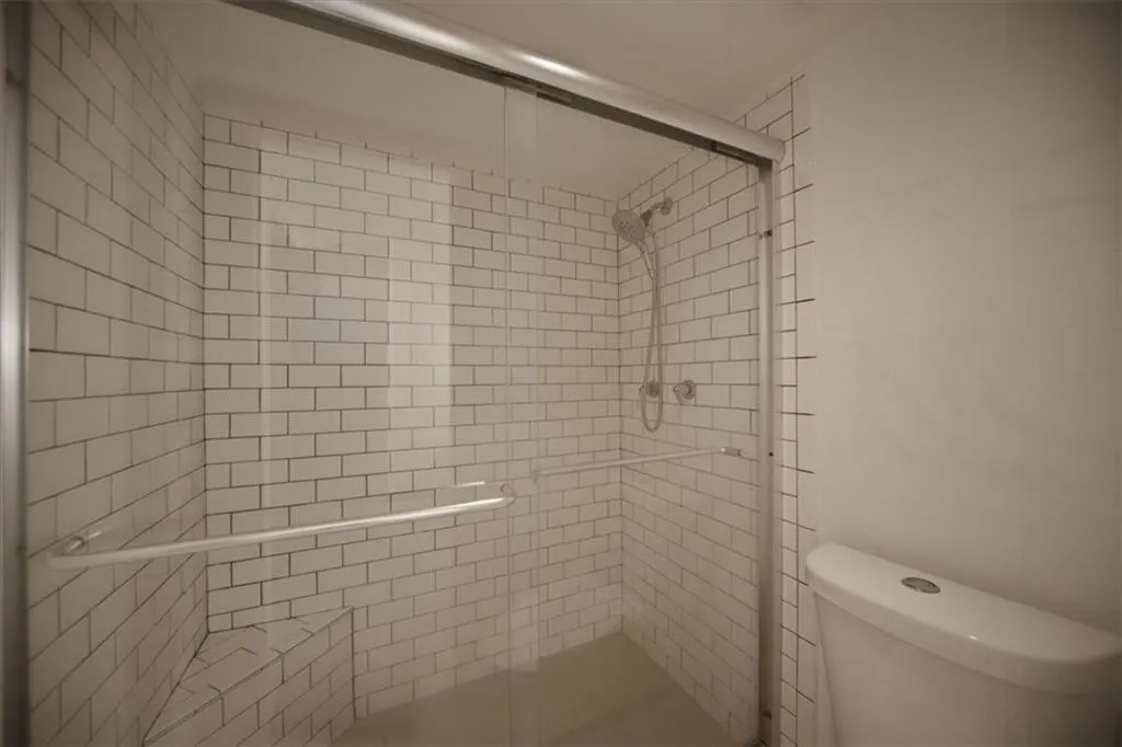 134 Elysian Way Nw, Atlanta, Georgia 30327, 2 Bedrooms Bedrooms, 0 ,2 BathroomsBathrooms,Residential,For Sale,134 Elysian Way Nw,7762384