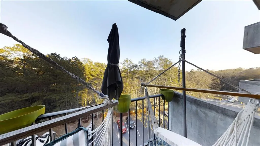 300 Johnson Ferry Road Ne Unit A613, Atlanta, Georgia 30328, 1 Bedroom Bedrooms, ,1 BathroomBathrooms,Residential,Sold,300 Johnson Ferry Road Ne Unit A613,5949272