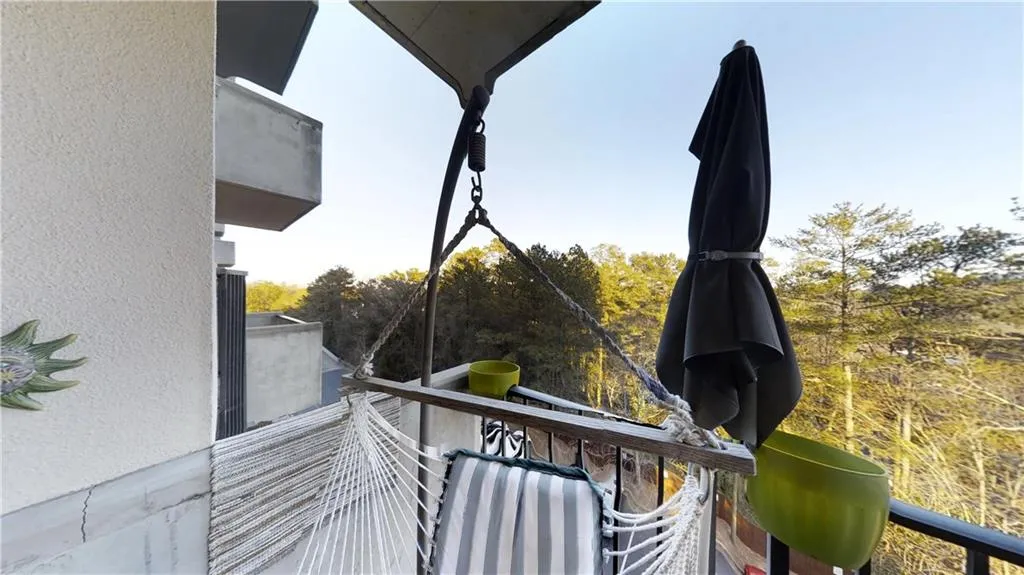 300 Johnson Ferry Road Ne Unit A613, Atlanta, Georgia 30328, 1 Bedroom Bedrooms, ,1 BathroomBathrooms,Residential,Sold,300 Johnson Ferry Road Ne Unit A613,5949272