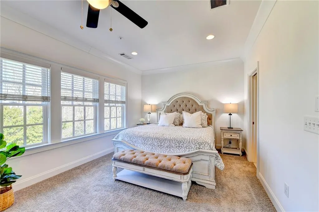 6414 Radiant Trace, Atlanta, Georgia 30328, 4 Bedrooms Bedrooms, ,4 BathroomsBathrooms,Residential,Sold,6414 Radiant Trace,7172219