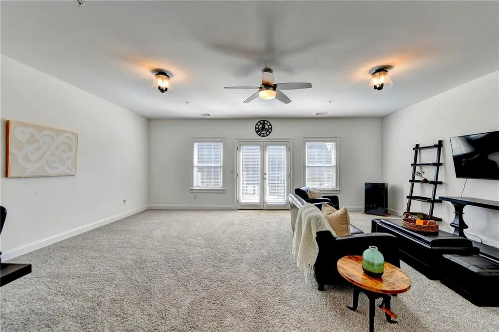 6414 Radiant Trace, Atlanta, Georgia 30328, 4 Bedrooms Bedrooms, ,4 BathroomsBathrooms,Residential,Sold,6414 Radiant Trace,7172219