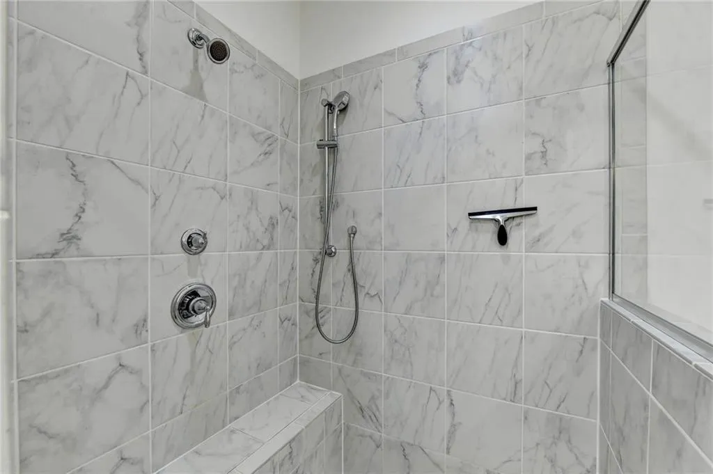 6414 Radiant Trace, Atlanta, Georgia 30328, 4 Bedrooms Bedrooms, ,4 BathroomsBathrooms,Residential,Sold,6414 Radiant Trace,7172219