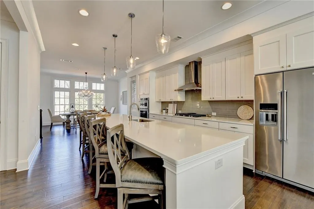 6414 Radiant Trace, Atlanta, Georgia 30328, 4 Bedrooms Bedrooms, ,4 BathroomsBathrooms,Residential,Sold,6414 Radiant Trace,7172219