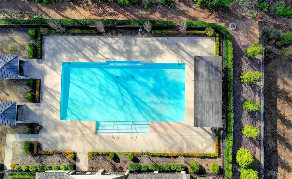 6414 Radiant Trace, Atlanta, Georgia 30328, 4 Bedrooms Bedrooms, ,4 BathroomsBathrooms,Residential,Sold,6414 Radiant Trace,7172219