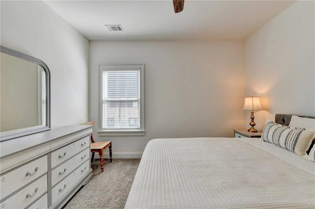 6414 Radiant Trace, Atlanta, Georgia 30328, 4 Bedrooms Bedrooms, ,4 BathroomsBathrooms,Residential,Sold,6414 Radiant Trace,7172219