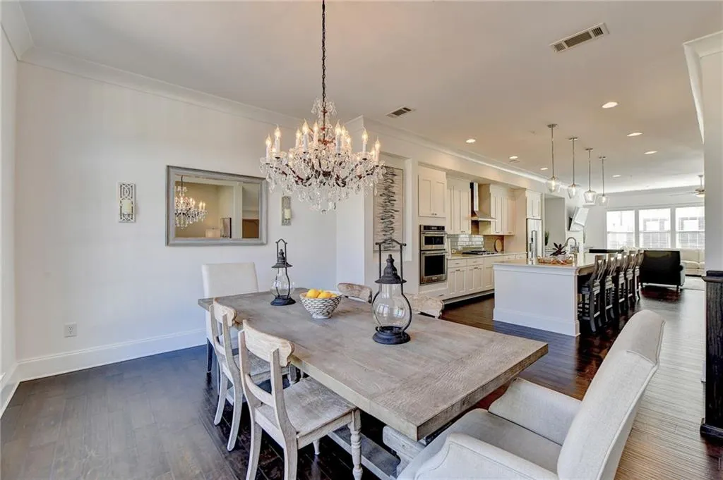 6414 Radiant Trace, Atlanta, Georgia 30328, 4 Bedrooms Bedrooms, ,4 BathroomsBathrooms,Residential,Sold,6414 Radiant Trace,7172219