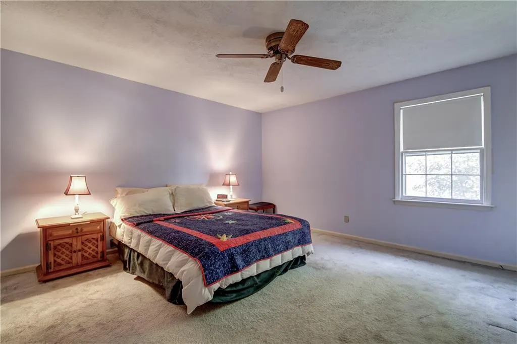 6700 Roswell Road Unit 6c, Sandy Springs, Georgia 30328, 3 Bedrooms Bedrooms, ,2 BathroomsBathrooms,Residential,Sold,6700 Roswell Road Unit 6c,5766925