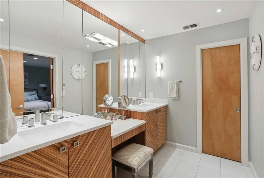 5455 Idlewood Lane Nw, Atlanta, Georgia 30327, 4 Bedrooms Bedrooms, ,2 BathroomsBathrooms,Residential,Sold,5455 Idlewood Lane Nw,7081653