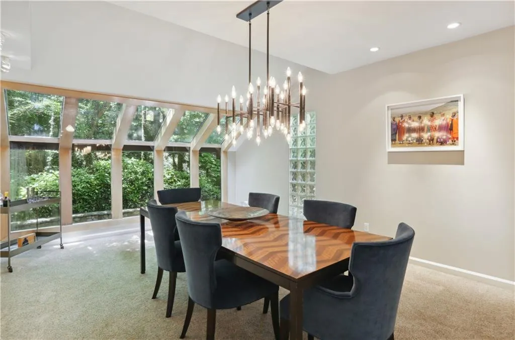 5455 Idlewood Lane Nw, Atlanta, Georgia 30327, 4 Bedrooms Bedrooms, ,2 BathroomsBathrooms,Residential,Sold,5455 Idlewood Lane Nw,7081653