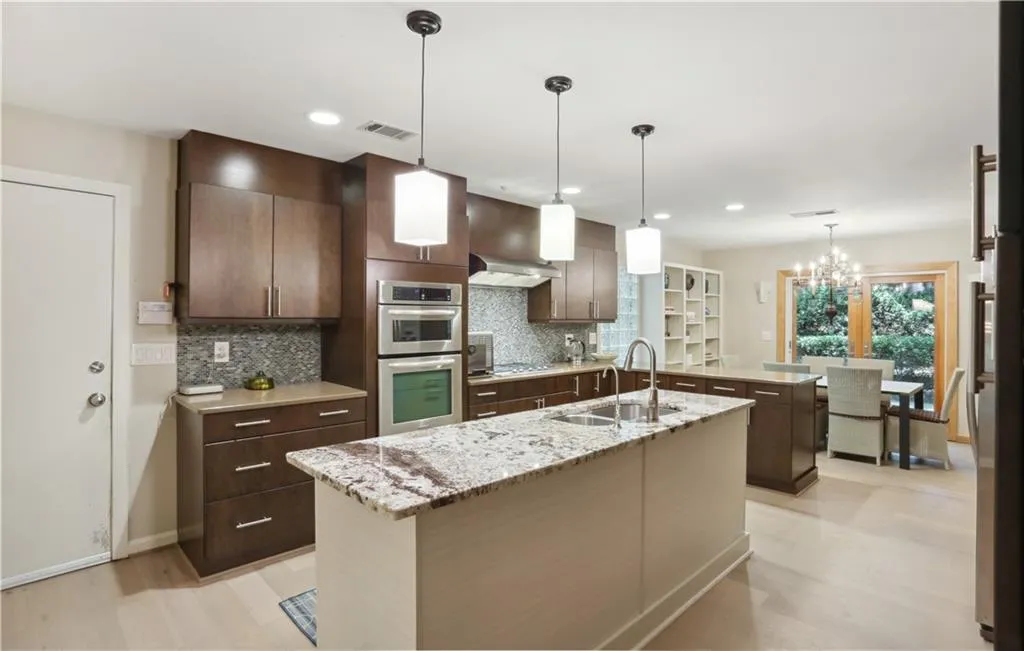 5455 Idlewood Lane Nw, Atlanta, Georgia 30327, 4 Bedrooms Bedrooms, ,2 BathroomsBathrooms,Residential,Sold,5455 Idlewood Lane Nw,7081653