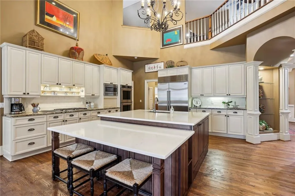 510 Telford Place, Atlanta, Georgia 30342, 4 Bedrooms Bedrooms, ,4 BathroomsBathrooms,Residential,Sold,510 Telford Place,7448081