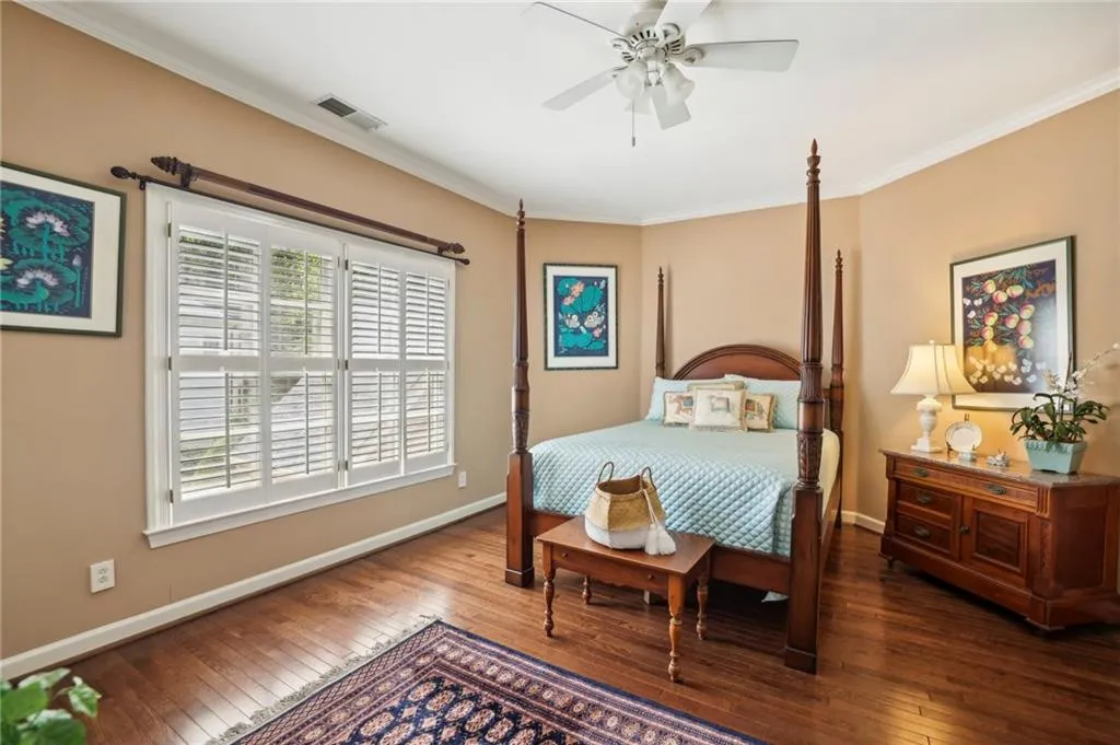 Guest Bedroom with Private Bath