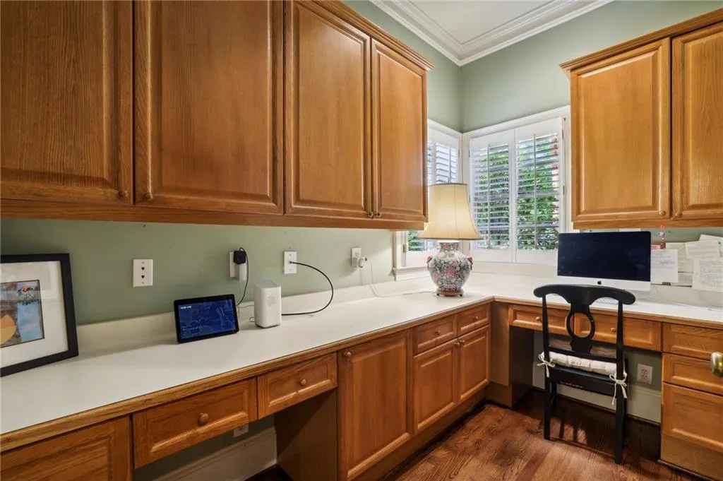 510 Telford Place, Atlanta, Georgia 30342, 4 Bedrooms Bedrooms, ,4 BathroomsBathrooms,Residential,Sold,510 Telford Place,7448081