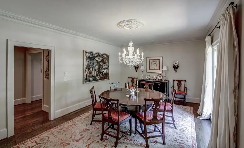 2968 Rivermeade Drive, Atlanta, Georgia 30327, 5 Bedrooms Bedrooms, ,4 BathroomsBathrooms,Residential,Sold,2968 Rivermeade Drive,5690218
