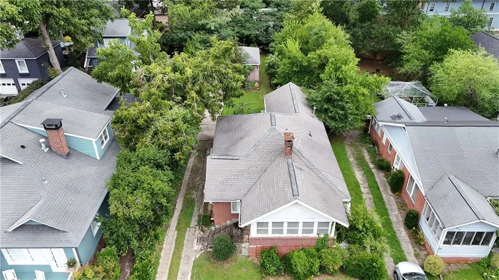 366 Peachtree Avenue Ne, Atlanta, Georgia 30305, 2 Bedrooms Bedrooms, ,1 BathroomBathrooms,Residential,For Sale,366 Peachtree Avenue Ne,7638405