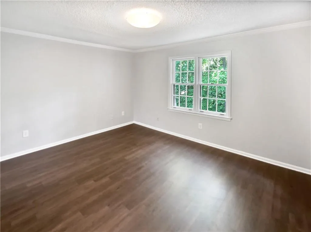 53 Monet Court Nw, Atlanta, Georgia 30327, 1 Bedroom Bedrooms, ,1 BathroomBathrooms,Residential,For Sale,53 Monet Court Nw,7575831