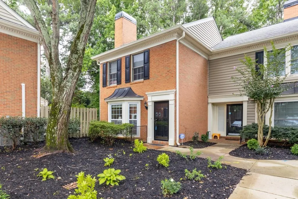 89 Mount Vernon Circle, Atlanta, Georgia 30338, 2 Bedrooms Bedrooms, ,2 BathroomsBathrooms,Residential,Sold,89 Mount Vernon Circle,7096257