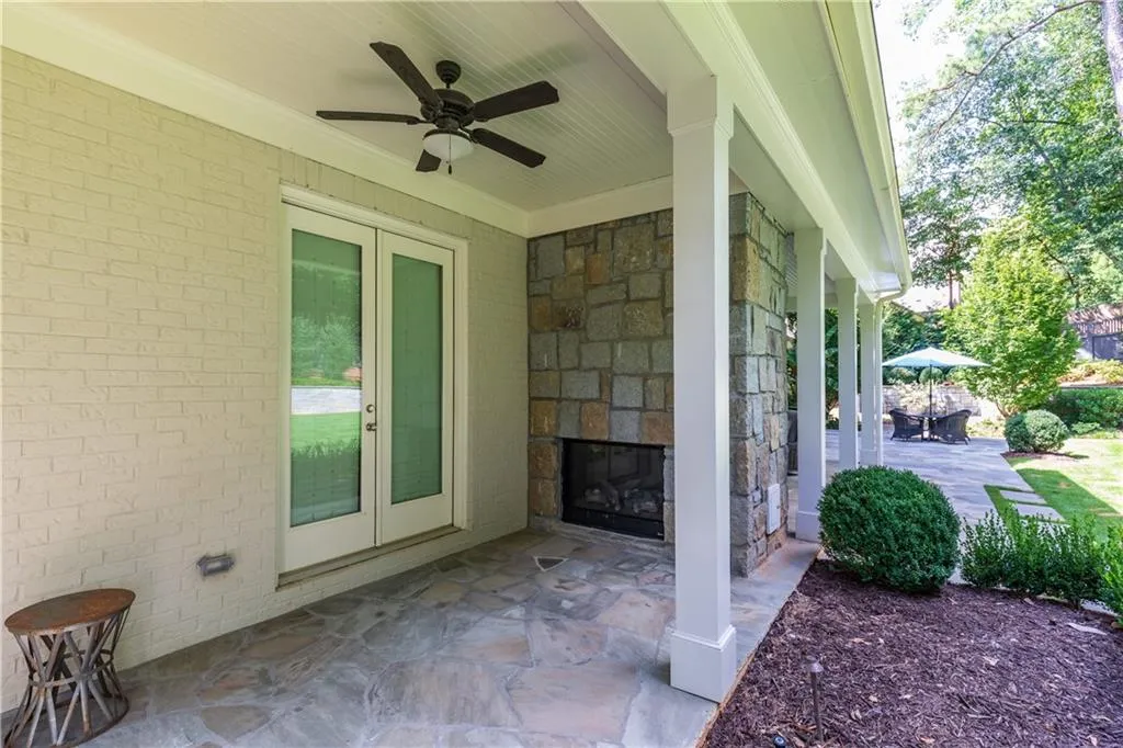 192 Pine Lake Drive, Atlanta, Georgia 30327, 6 Bedrooms Bedrooms, ,6 BathroomsBathrooms,Residential,Sold,192 Pine Lake Drive,6612850