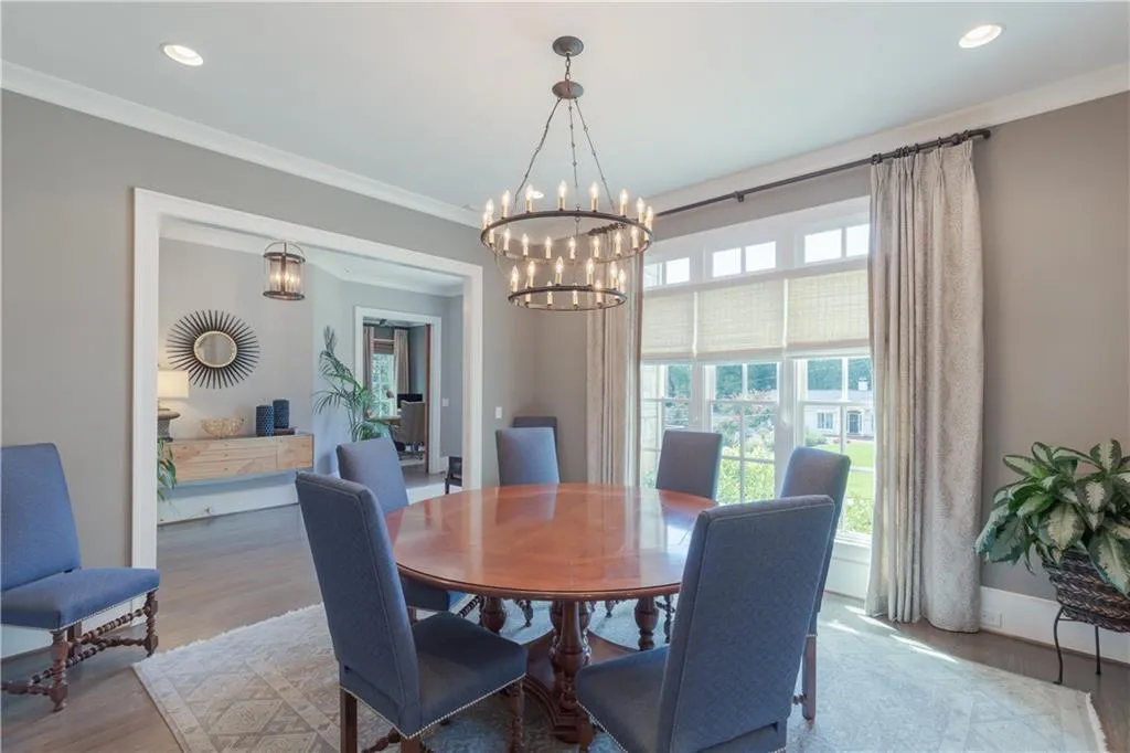 192 Pine Lake Drive, Atlanta, Georgia 30327, 6 Bedrooms Bedrooms, ,6 BathroomsBathrooms,Residential,Sold,192 Pine Lake Drive,6612850