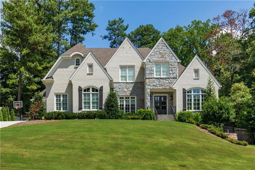 192 Pine Lake Drive, Atlanta, Georgia 30327, 6 Bedrooms Bedrooms, ,6 BathroomsBathrooms,Residential,Sold,192 Pine Lake Drive,6612850