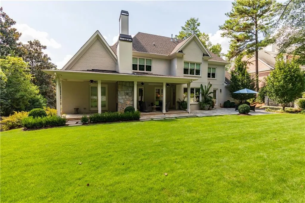 192 Pine Lake Drive, Atlanta, Georgia 30327, 6 Bedrooms Bedrooms, ,6 BathroomsBathrooms,Residential,Sold,192 Pine Lake Drive,6612850