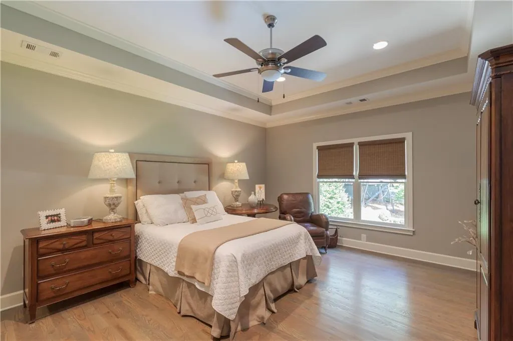 192 Pine Lake Drive, Atlanta, Georgia 30327, 6 Bedrooms Bedrooms, ,6 BathroomsBathrooms,Residential,Sold,192 Pine Lake Drive,6612850
