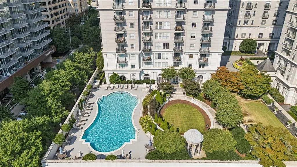 195 14th Street Ne Unit 703, Atlanta, Georgia 30309, 1 Bedroom Bedrooms, ,1 BathroomBathrooms,Residential,For Sale,195 14th Street Ne Unit 703,7646639