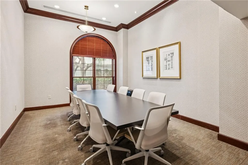 195 14th Street Ne Unit 703, Atlanta, Georgia 30309, 1 Bedroom Bedrooms, ,1 BathroomBathrooms,Residential,For Sale,195 14th Street Ne Unit 703,7646639