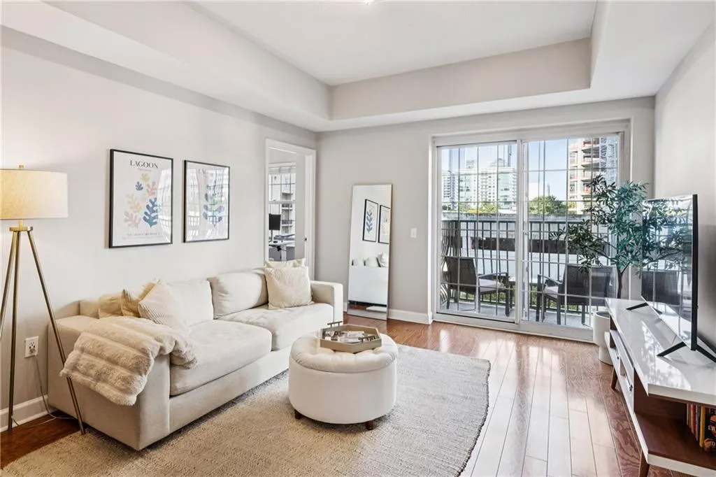 195 14th Street Ne Unit 703, Atlanta, Georgia 30309, 1 Bedroom Bedrooms, ,1 BathroomBathrooms,Residential,For Sale,195 14th Street Ne Unit 703,7646639