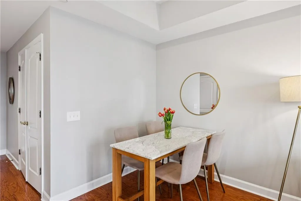 195 14th Street Ne Unit 703, Atlanta, Georgia 30309, 1 Bedroom Bedrooms, ,1 BathroomBathrooms,Residential,For Sale,195 14th Street Ne Unit 703,7646639