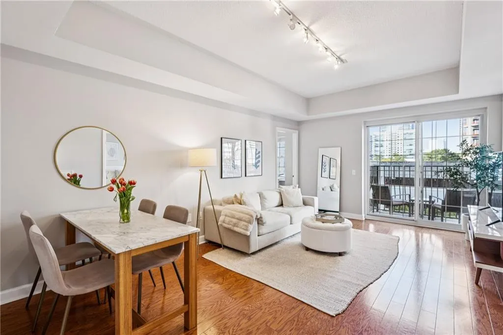 195 14th Street Ne Unit 703, Atlanta, Georgia 30309, 1 Bedroom Bedrooms, ,1 BathroomBathrooms,Residential,For Sale,195 14th Street Ne Unit 703,7646639