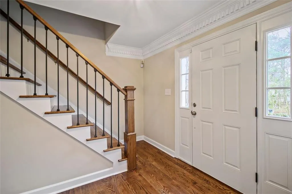 7609 Auden Trail, Sandy Springs, Georgia 30350, 5 Bedrooms Bedrooms, ,3 BathroomsBathrooms,Residential,Sold,7609 Auden Trail,7007870