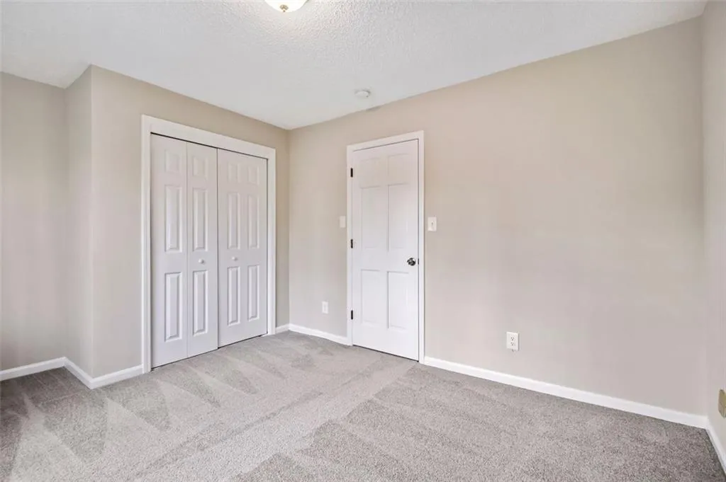 7609 Auden Trail, Sandy Springs, Georgia 30350, 5 Bedrooms Bedrooms, ,3 BathroomsBathrooms,Residential,Sold,7609 Auden Trail,7007870