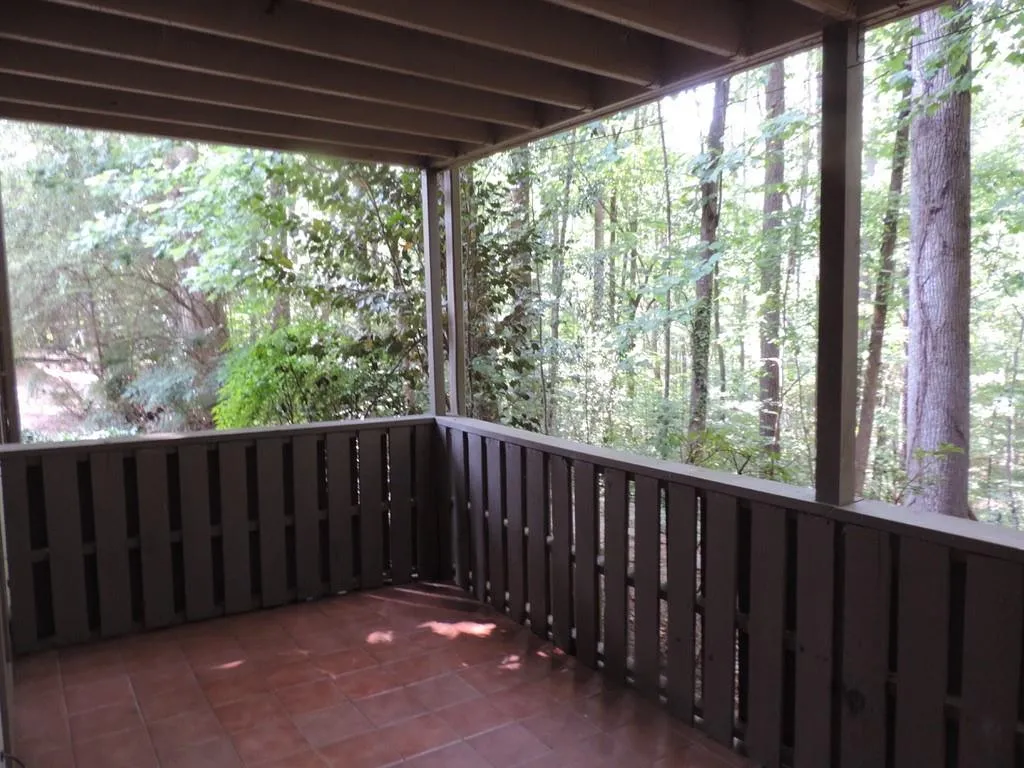 205 Woodcliff Drive, Sandy Springs, Georgia 30350, 2 Bedrooms Bedrooms, ,2 BathroomsBathrooms,Residential,Sold,205 Woodcliff Drive,7239573