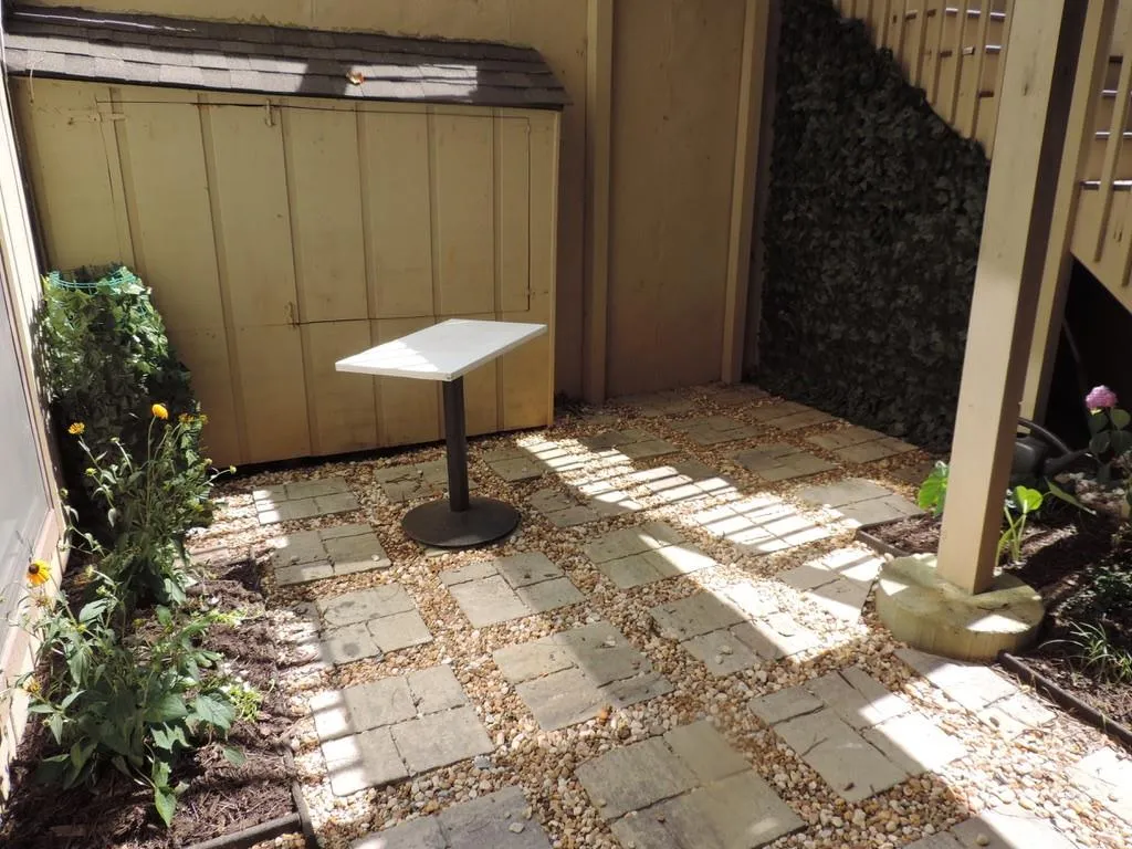 205 Woodcliff Drive, Sandy Springs, Georgia 30350, 2 Bedrooms Bedrooms, ,2 BathroomsBathrooms,Residential,Sold,205 Woodcliff Drive,7239573