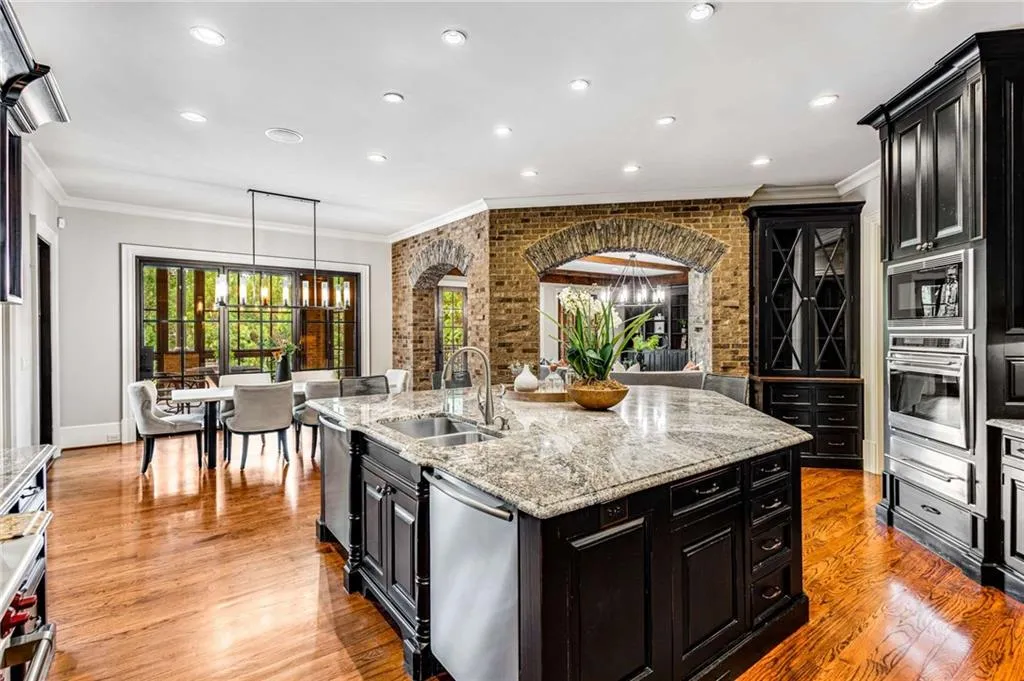 56 Mount Paran Road, Atlanta, Georgia 30327, 7 Bedrooms Bedrooms, ,8 BathroomsBathrooms,Residential,For Sale,56 Mount Paran Road,7417782