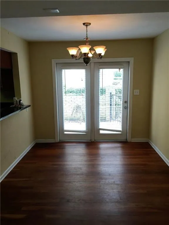 6940 Roswell Road Unit 6b, Atlanta, Georgia 30328, 2 Bedrooms Bedrooms, ,1 BathroomBathrooms,Residential,Sold,6940 Roswell Road Unit 6b,5793174