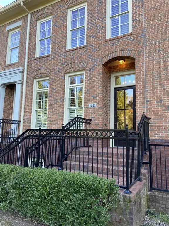 1211 Riverscall Lane, Atlanta, Georgia 30339, 4 Bedrooms Bedrooms, ,4 BathroomsBathrooms,Residential,Sold,1211 Riverscall Lane,6845932