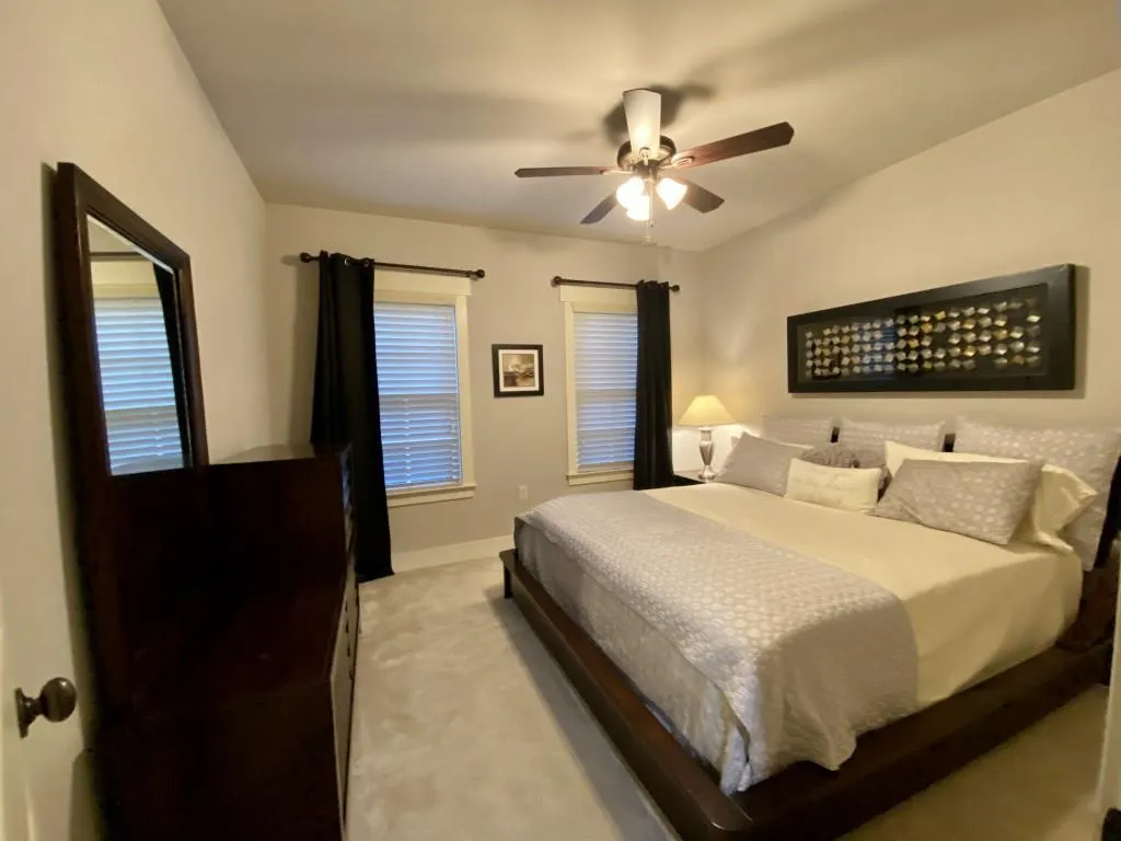 1211 Riverscall Lane, Atlanta, Georgia 30339, 4 Bedrooms Bedrooms, ,4 BathroomsBathrooms,Residential,Sold,1211 Riverscall Lane,6845932